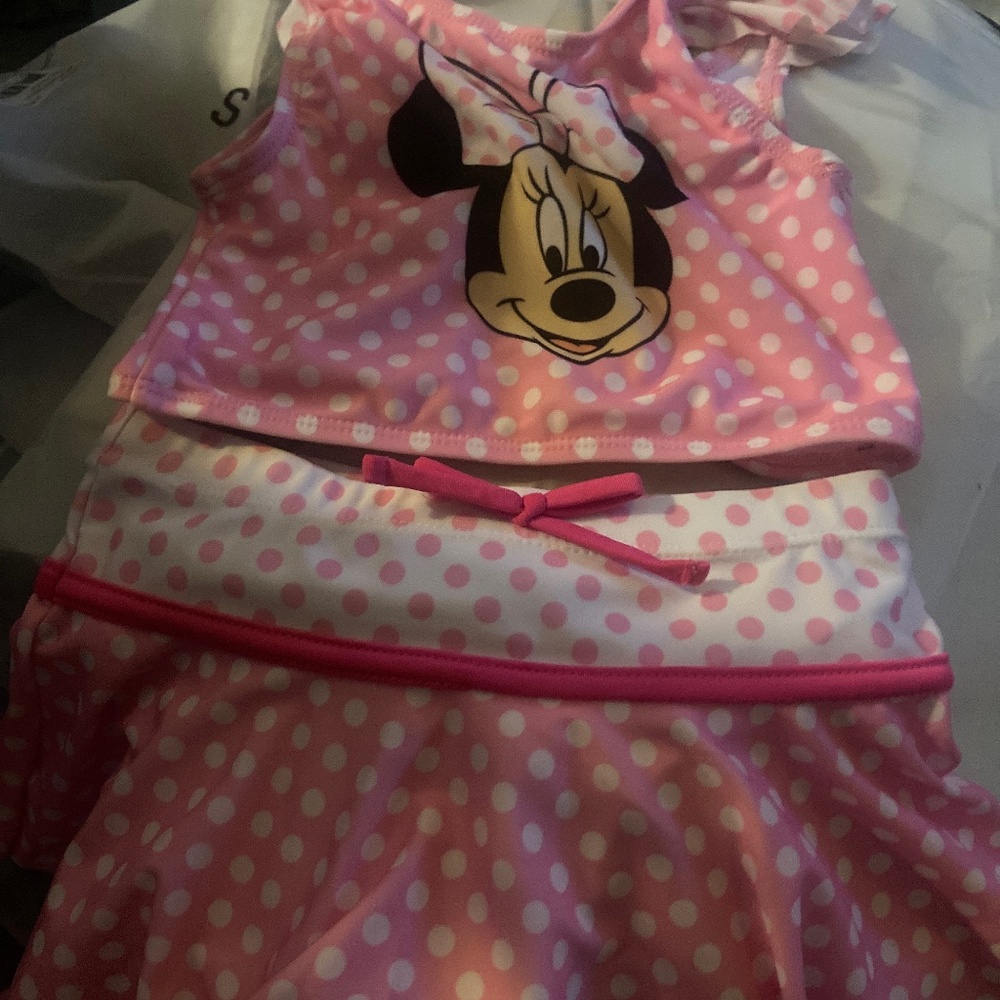 ALL SEASONS NWT Minnie 3T